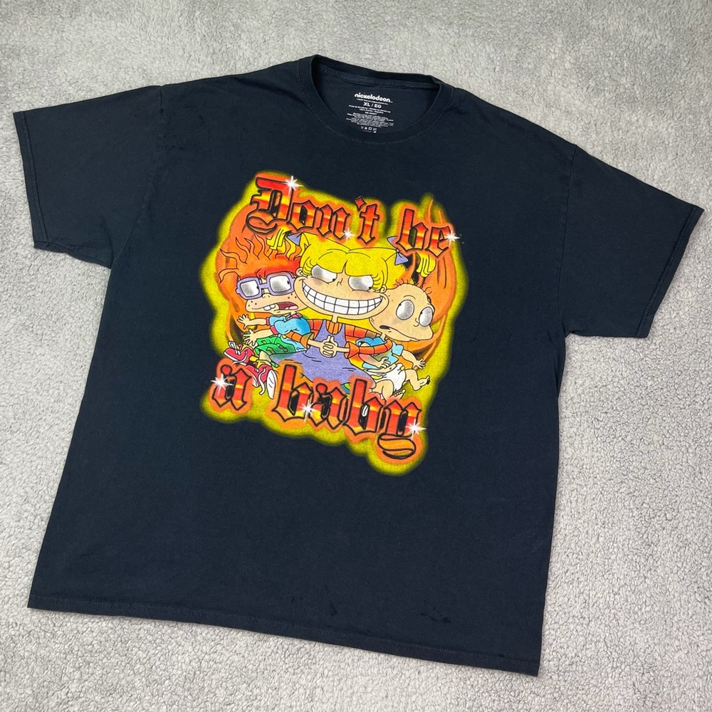 Graphic tee